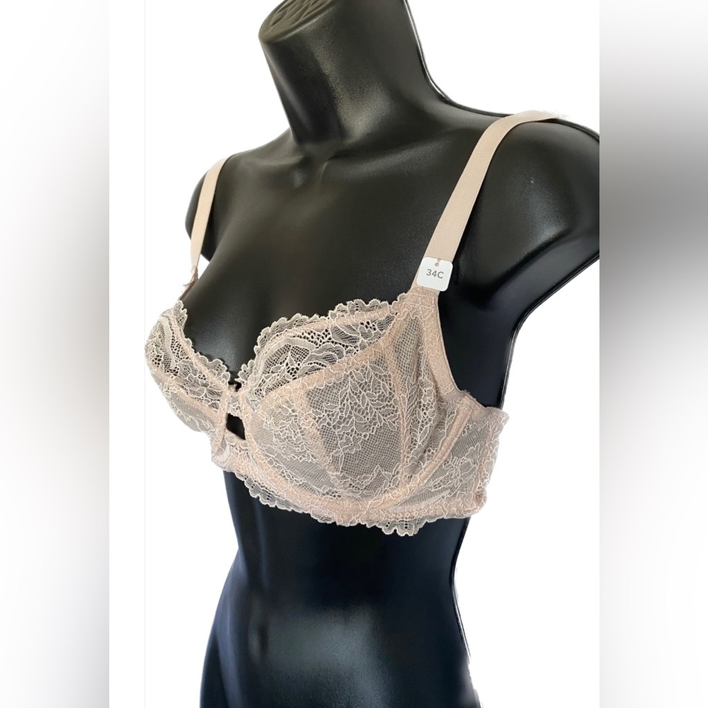 NWT PNK FLESH Unlined Underwire, 34C, *P1030